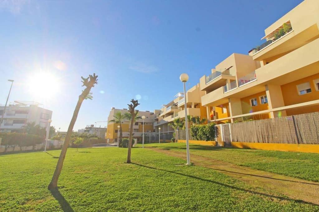 Fantastic Location - Luxury 3 Bed 3 Bath Duplex In Playa Flamenca Apartment Exterior photo